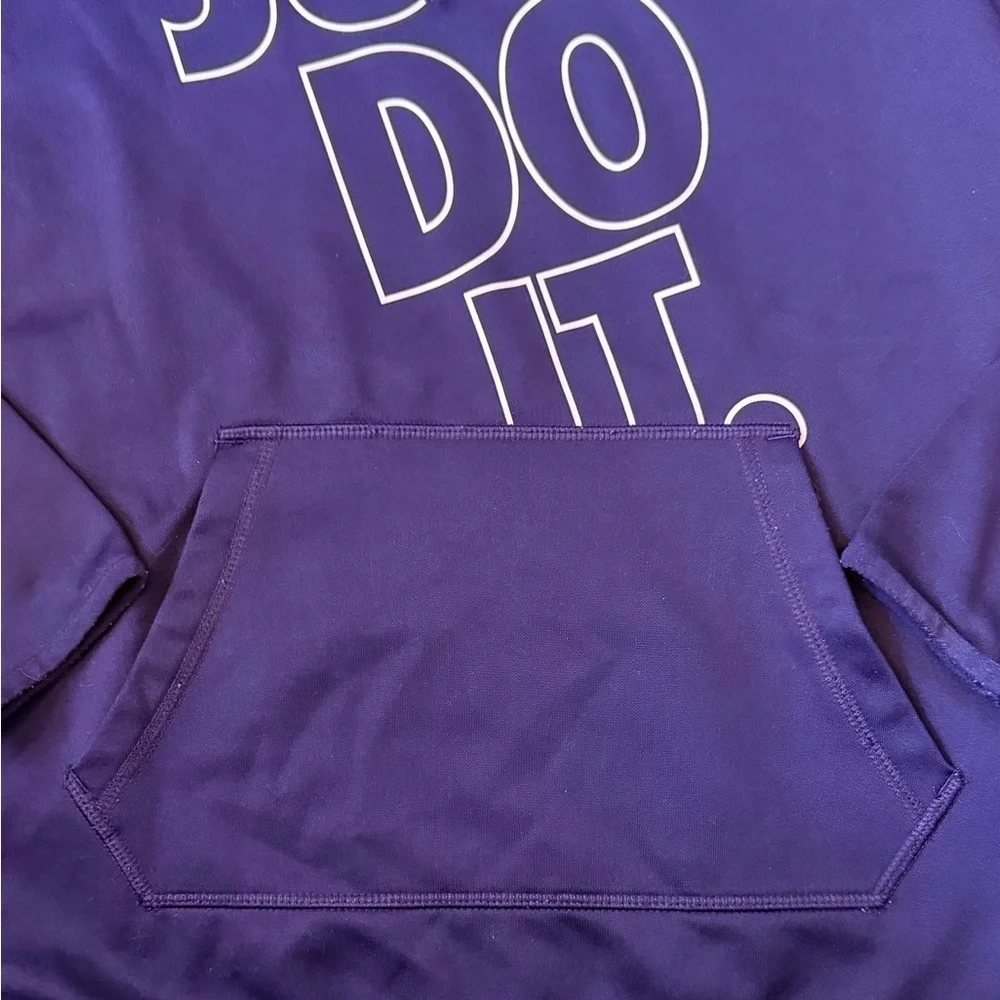 Nike Plum Purple “Just Do It” Therma-FIT Hoodie Women’s Small